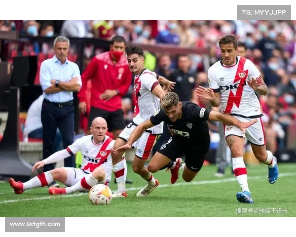 西甲联赛票房收入分析与发展趋势探讨 西甲联赛票房收入分析与发展趋势探讨